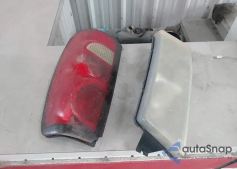 2005 Chevrolet Silverado Work Truck from USA, damaged, VIN 1GCEC14X45Z2155